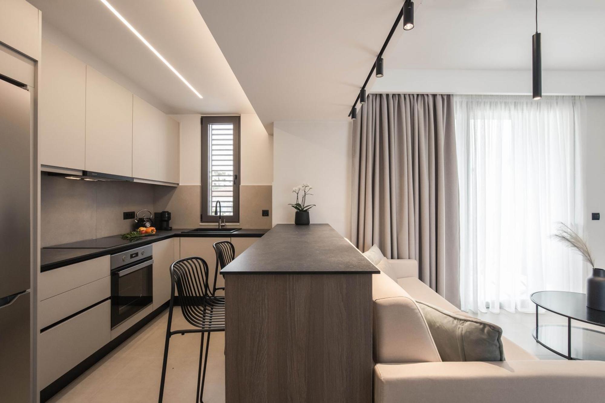 Chania Elegance Suites Chrissi Akti Chania Exterior foto
